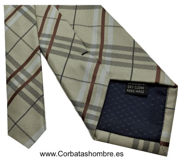 CORBATA DE CUADROS INGLESES BURDEOS MEGROS Y BLANCOS SOBRE MARFIL 